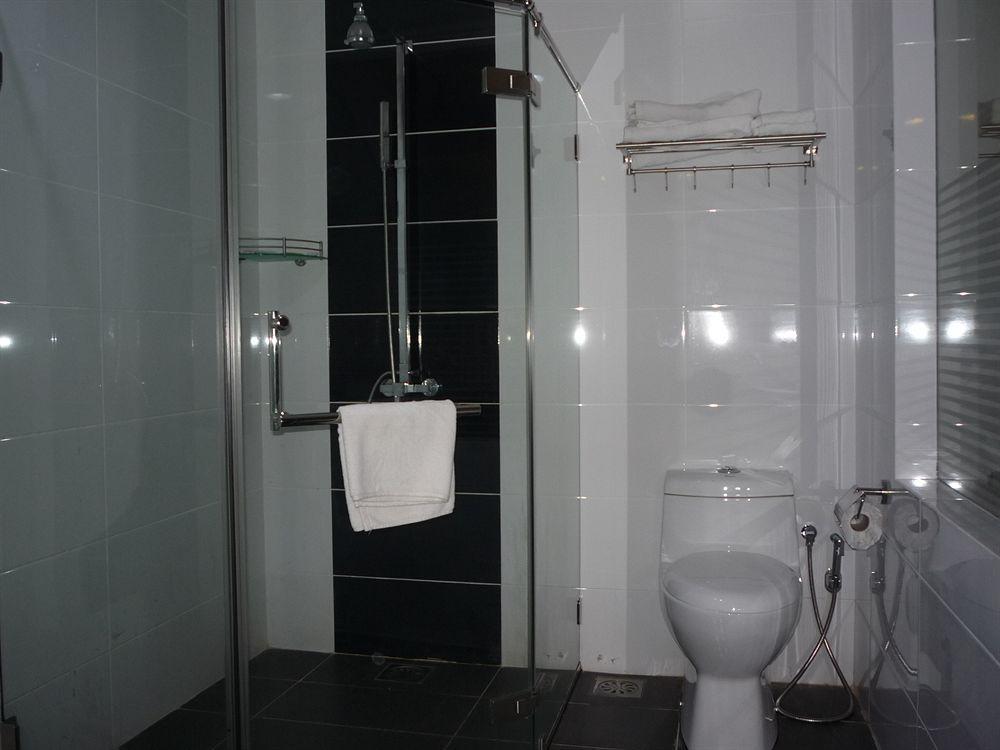 ลาบุก โฮเต็ล Hotel ซันดากัน ภายนอก รูปภาพ