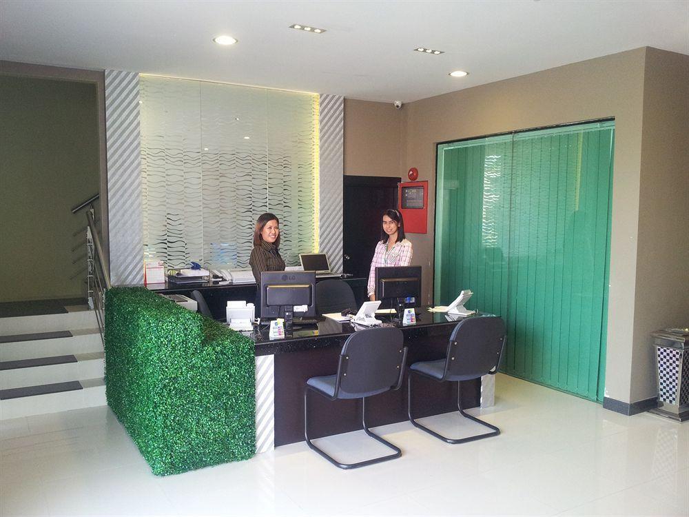 ลาบุก โฮเต็ล Hotel ซันดากัน ภายนอก รูปภาพ