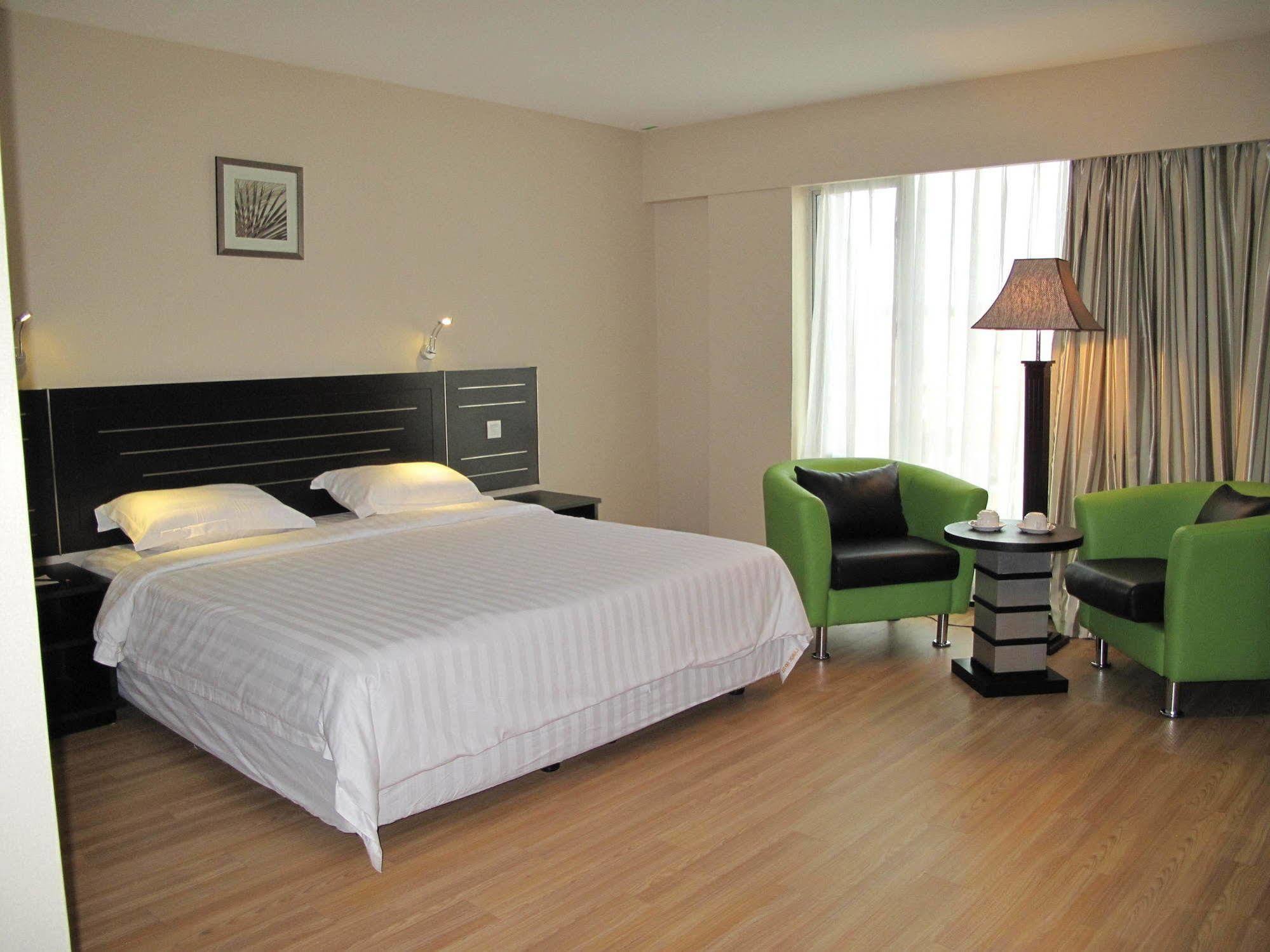 ลาบุก โฮเต็ล Hotel ซันดากัน ภายนอก รูปภาพ